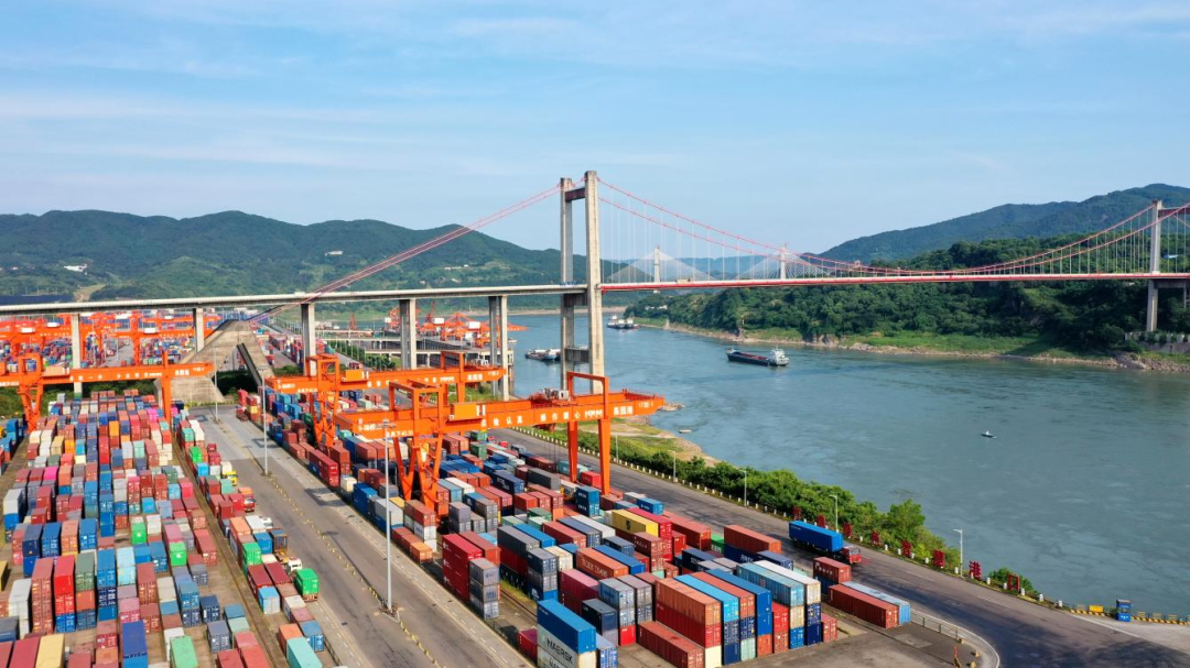 海运集港，为什么要把集装箱集中到口岸码头堆场