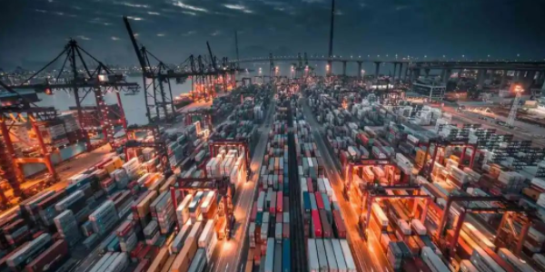 集装箱海运运力过剩阴影正在消逝？