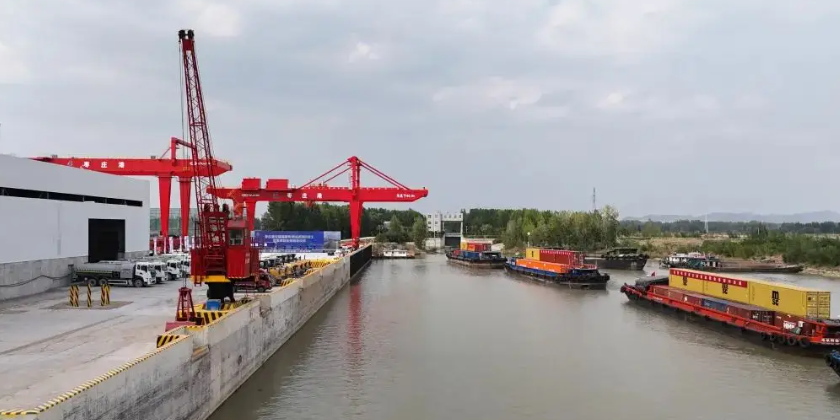 山东枣庄港实现“公路、、、铁路、、、水运”多式联运